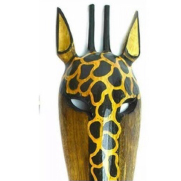 Jungle Giraffe African Tribal Wall Decor Mask Wood Hand Carvings 22” Tall - Picture 4 of 4